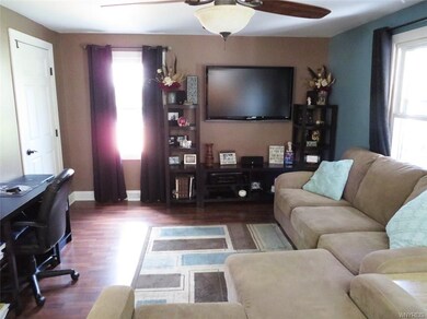 225 Warner Ave, North Tonawanda, NY 14120 - photo 6