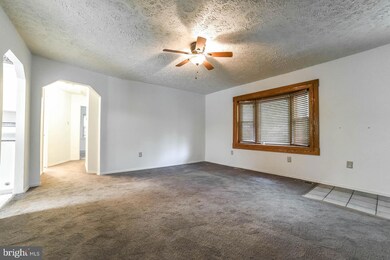 2112 Boxwood Cir, Bryans Road, MD 20616 - photo 4