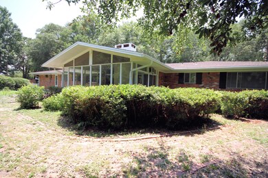 1 Maple Ave_Back