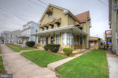 11 S 2nd St, Lemoyne, PA 17043 - photo 2