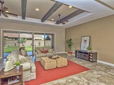 007_Open Family Room