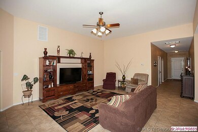 1804 W Canton Ct, Broken Arrow, OK 74012 - photo 5