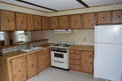 19 Gingerbread Ln, Warren, NH 03279 - photo 4