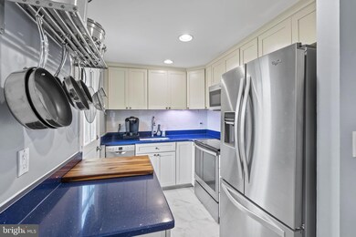 3611 S Taylor St unit A1, Arlington, VA 22206 - photo 7