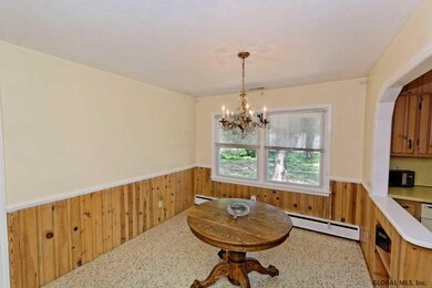 17 Wertman Ln, Albany, NY 12211 - photo 4