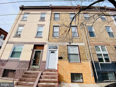 1810 S 17th St unit 1, Philadelphia, PA 19145 - photo 2