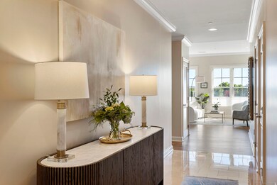 85 Memorial Rd unit 512, West Hartford, CT 06107 - photo 3