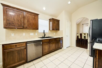 9131 Ferndale View Dr, Houston, TX 77064 - photo 6