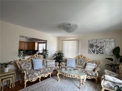 24 Winfield St, Staten Island, NY 10305 - photo 5