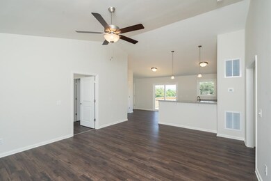 2315 Whitestone Dr, Rockingham, VA 22801 - photo 4