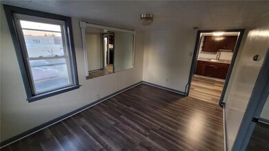 650 Sherman St unit Rear Unit, Allentown, PA 18109 - photo 4