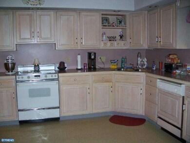 116 Annapolis Rd, Pennsville, NJ 08070 - photo 2