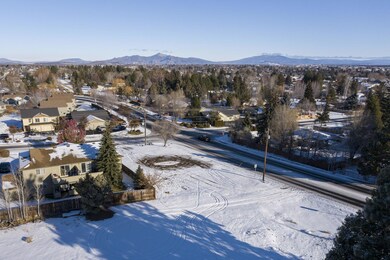 2317 SW 27th St, Redmond, OR 97756 - photo 4