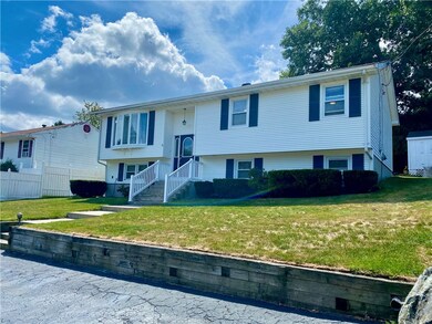 4 Berclay St, Johnston, RI 02919 - photo 2