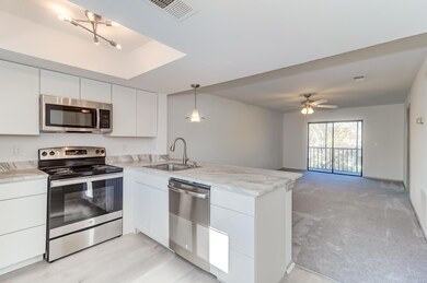 2178F Bees Ferry Rd (10)