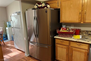 2658 Grand Basin Dr, Las Vegas, NV 89156 - photo 7