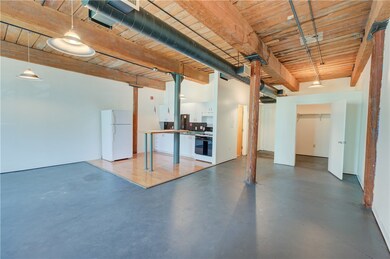 28 Bassett St unit 2C, Providence, RI 02903 - photo 6