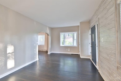 8459 Vorhees Ln, Cincinnati, OH 45236 - photo 6