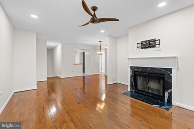 427 00 Shawmont Ave unit C, Philadelphia, PA 19128 - photo 5