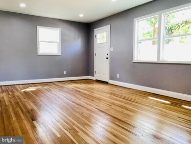 2105 Virginia Ave, Hyattsville, MD 20785 - photo 3