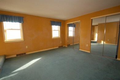 34 Birchwood Dr unit 34, Milford, NH 03055 - photo 7