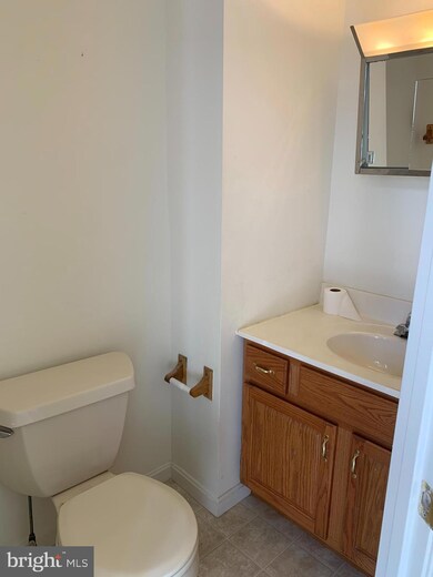 6342 Jacobs Ct, Sykesville, MD 21784 - photo 5