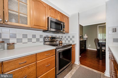 7003 Knighthood Ln, Columbia, MD 21045 - photo 6