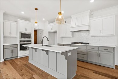 18926 Ocheltree St, Spring Hill, KS 66083 - photo 3