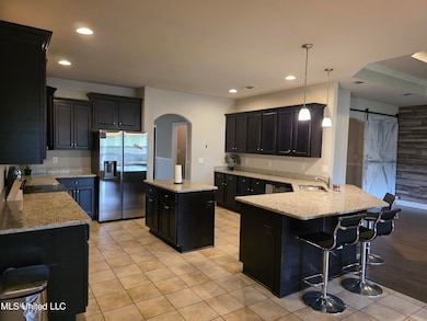 45 Carlsbad Dr, Hattiesburg, MS 39402 - photo 2