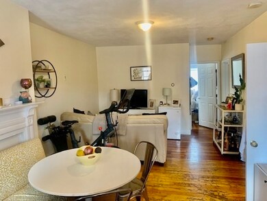 93 Endicott St unit 4, Boston, MA 02113 - photo 3
