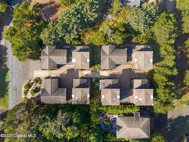 7-web-or-mls-8936 Pelican Ln-01