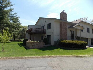 2 bedroom 2 bath townhome in a great location with