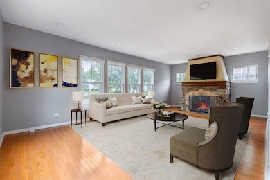 405 S Gilbert Ave, La Grange, IL 60525 - photo 3