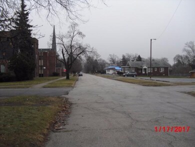 22 E 43rd Ave, Gary, IN 46409 - photo 4