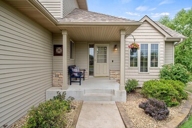 4952 Fairoaks Cir N, Hugo, MN 55038 - photo 3