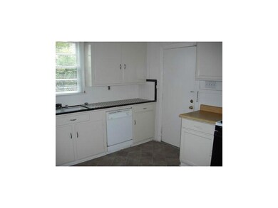 3933 Prytania St unit upper, New Orleans, LA 70115 - photo 3