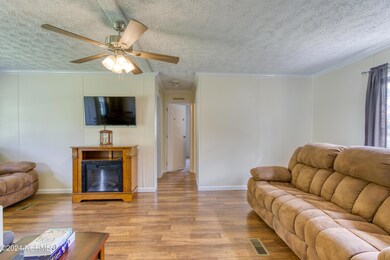 329NelsonRd-15