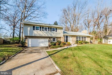 12004 Augusta Dr, Glenn Dale, MD 20769 - photo 2