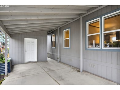 900 NE Francis Ave unit 29, Gresham, OR 97030 - photo 5