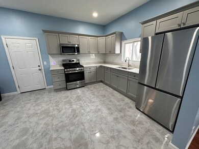 130 Beacon St unit 1, Worcester, MA 01610 - photo 2