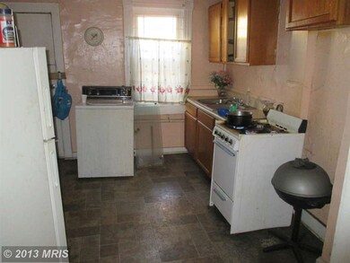 531 S Catherine St, Baltimore, MD 21223 - photo 4