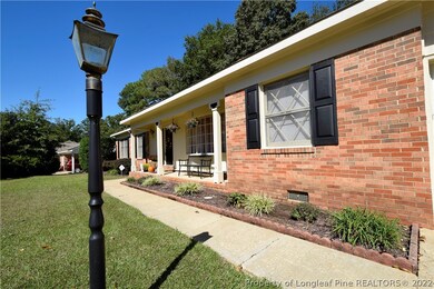 493 Lennox Dr, Fayetteville, NC 28303 - photo 4