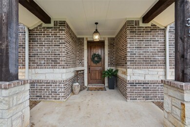 359 Kendall Cir, Weatherford, TX 76088 - photo 4