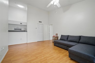 11133 SW 8th St unit 3069, Pembroke Pines, FL 33025 - photo 6