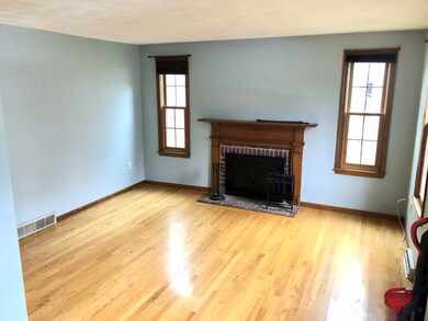 896 Wellman Ave unit 896, North Chelmsford, MA 01863 - photo 2