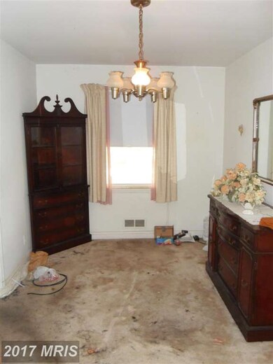 4119 Shannon Dr, Baltimore, MD 21213 - photo 5