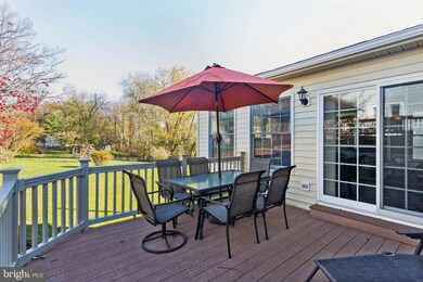 458 Kalorama Rd, Sykesville, MD 21784 - photo 4