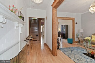 439 Newton Place NW, Washington, DC 20010 - photo 5