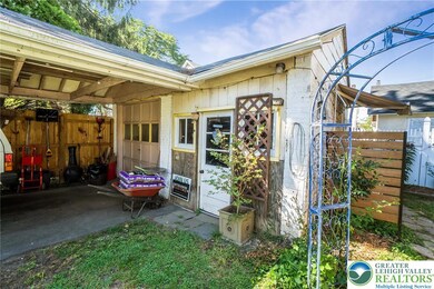 251 E Garrison St, Bethlehem, PA 18018 - photo 7