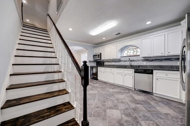 411 Lindale St, Houston, TX 77022 - photo 6